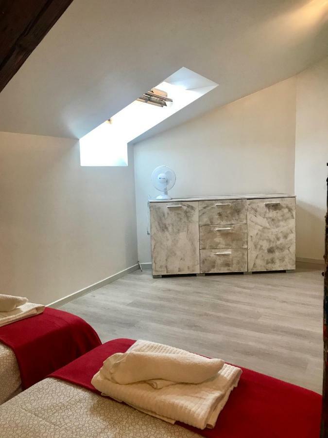 Charmant Appartement 2 Chambres Metz Centre Proche Pompidou エクステリア 写真