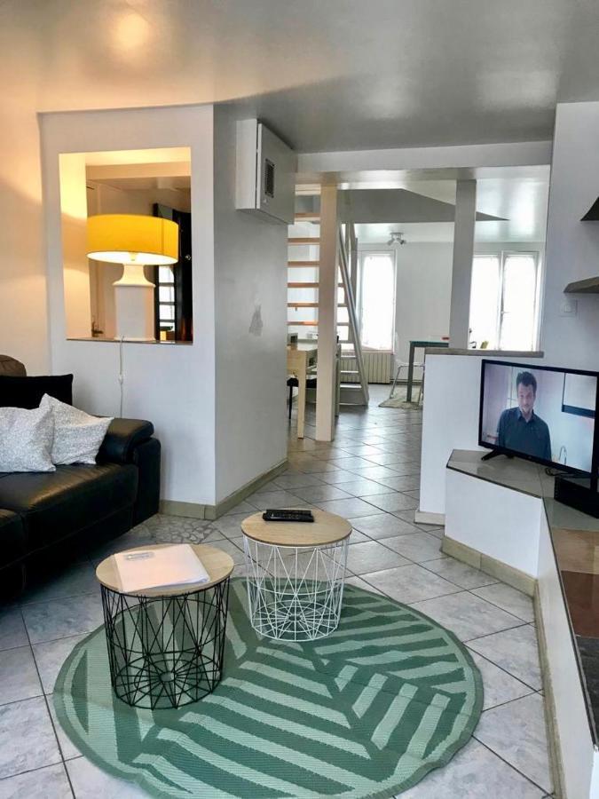 Charmant Appartement 2 Chambres Metz Centre Proche Pompidou エクステリア 写真